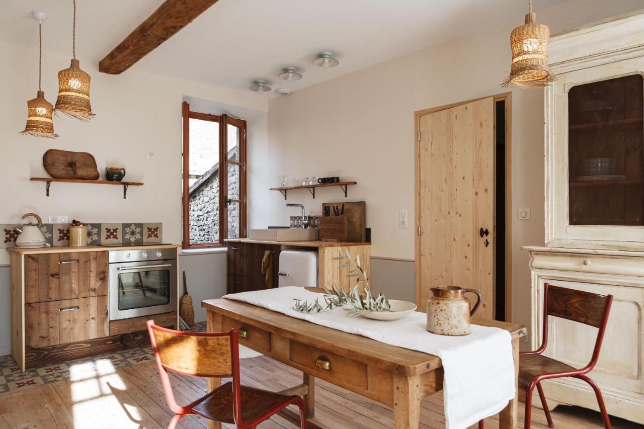 Les Appartements Du Saint Thiers, La Provence Dans Un Coin De La Drome Et L'Esprit D'Une Maison D'Hotes A Saou Extérieur photo