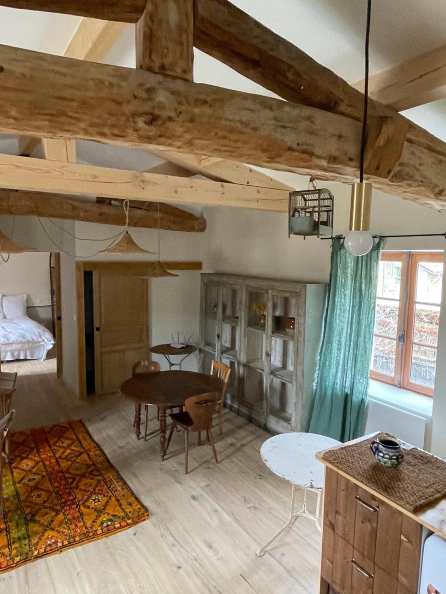 Les Appartements Du Saint Thiers, La Provence Dans Un Coin De La Drome Et L'Esprit D'Une Maison D'Hotes A Saou Extérieur photo