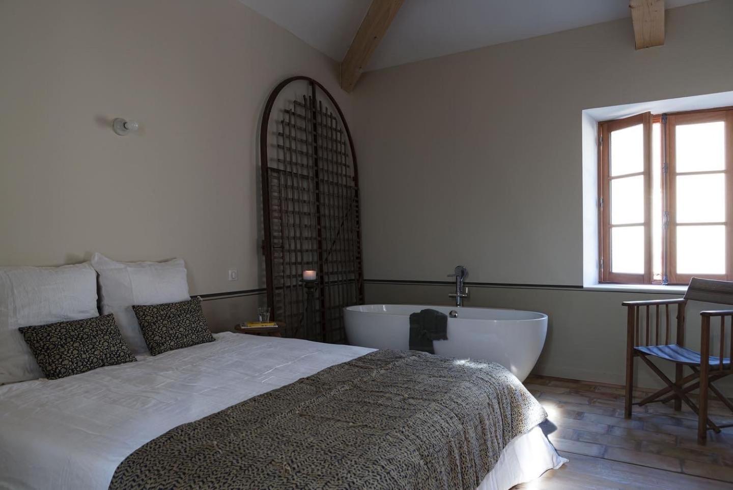 Les Appartements Du Saint Thiers, La Provence Dans Un Coin De La Drome Et L'Esprit D'Une Maison D'Hotes A Saou Extérieur photo