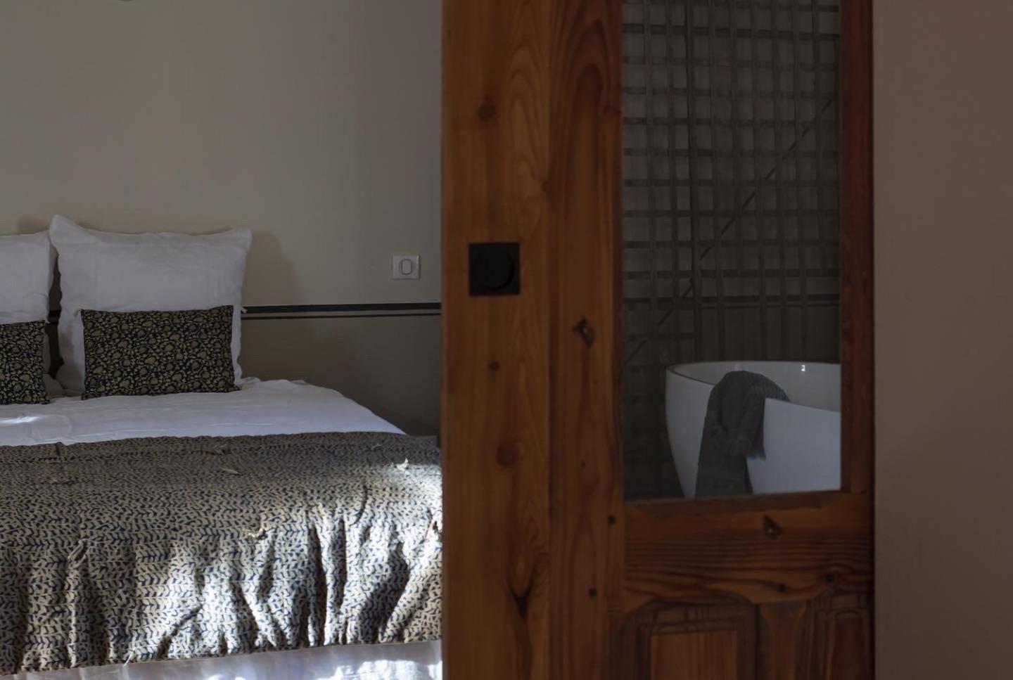 Les Appartements Du Saint Thiers, La Provence Dans Un Coin De La Drome Et L'Esprit D'Une Maison D'Hotes A Saou Extérieur photo