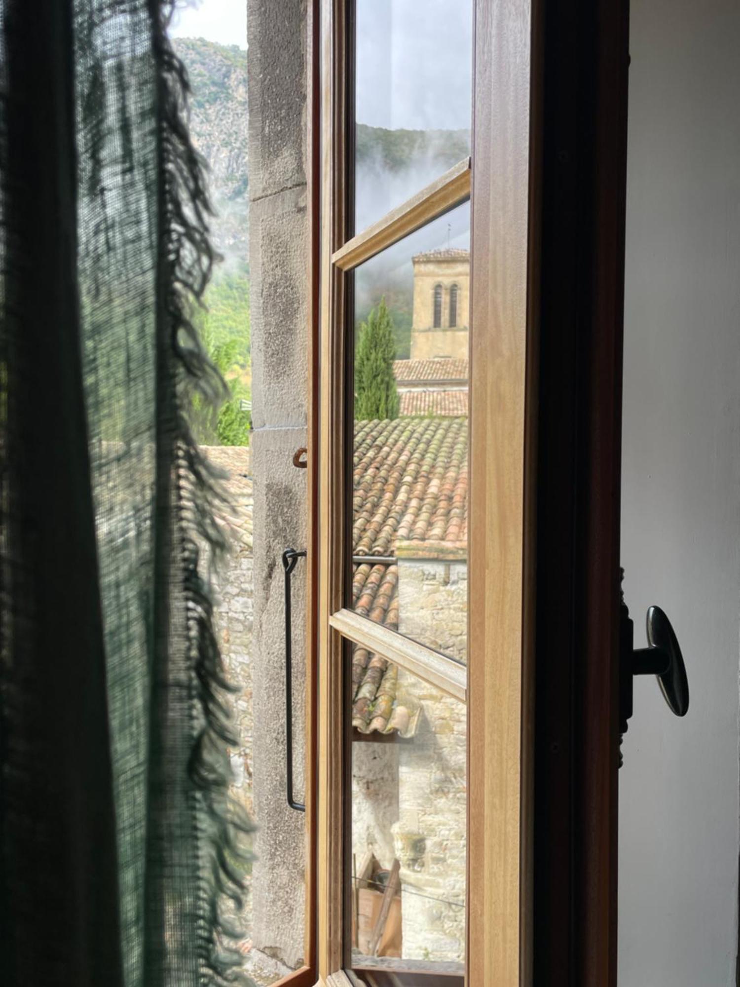 Les Appartements Du Saint Thiers, La Provence Dans Un Coin De La Drome Et L'Esprit D'Une Maison D'Hotes A Saou Extérieur photo